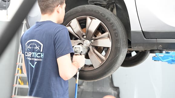 Travões, Rodas e Suspensão